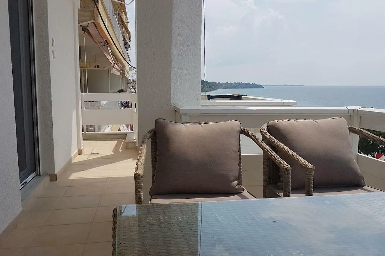 Luxury Apartment On The First Line ! Nea Kallikrateia
